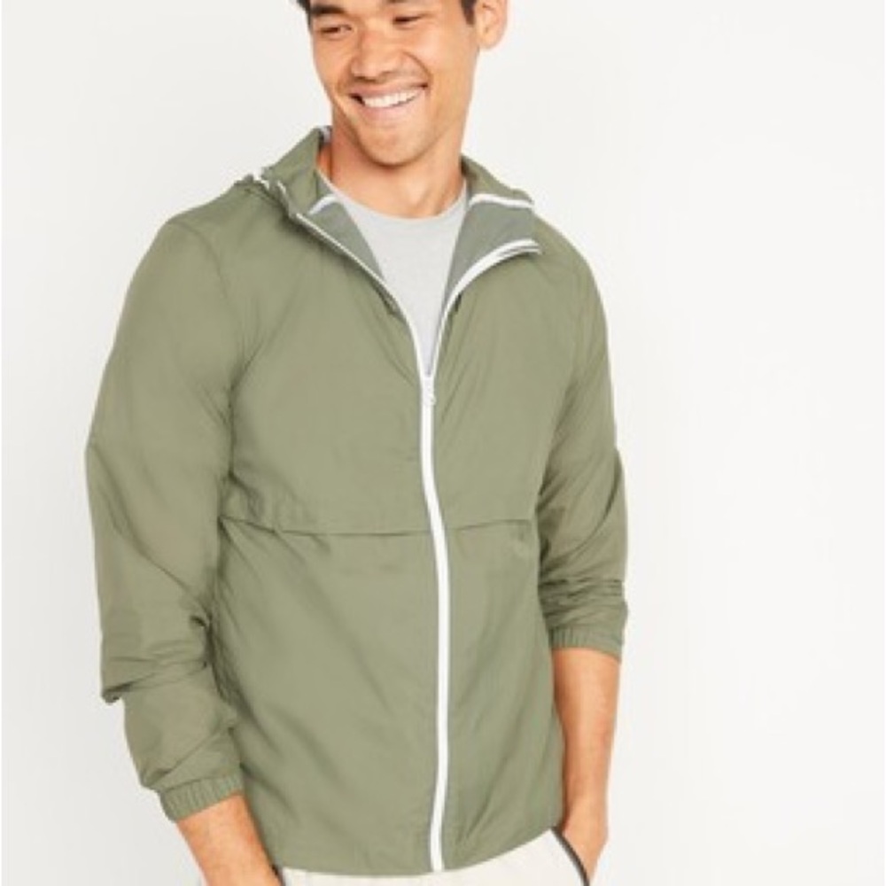 Old Navy Packable Hooded Ripstop Windbreaker Jacket for Men